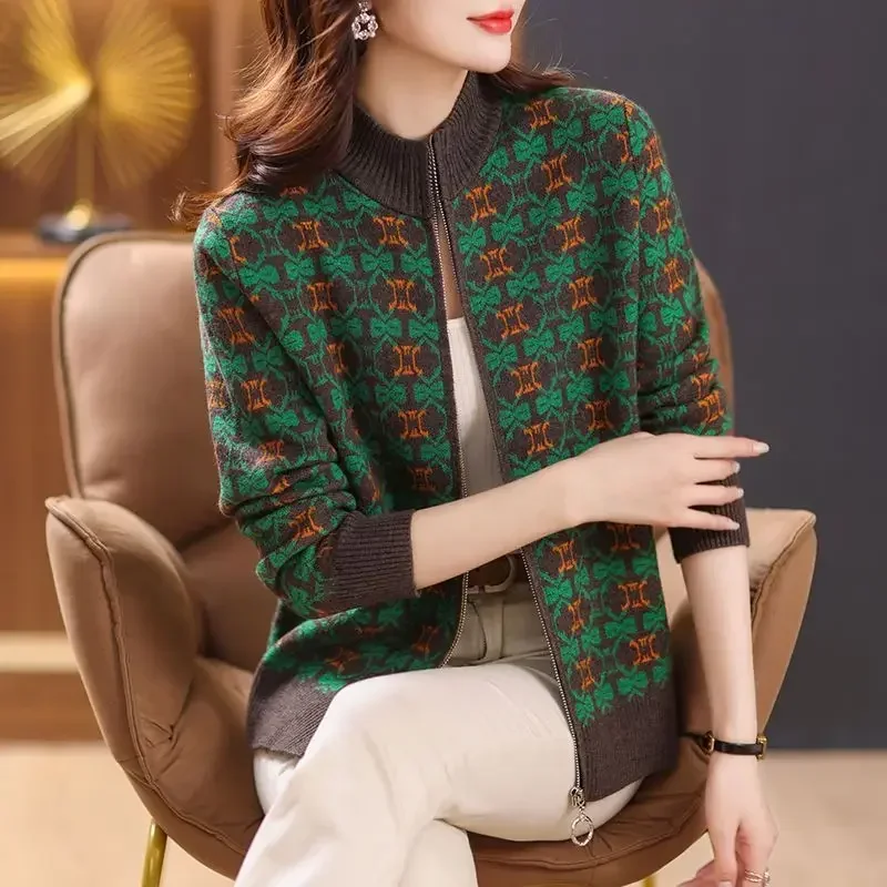 Female Baseball Aviator Coats  - огляд і ціна Winter Clothing Offer