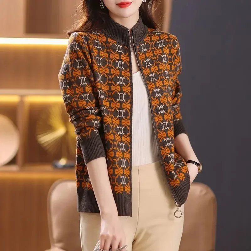 Female Baseball Aviator Coats  - огляд і ціна Winter Clothing Offer